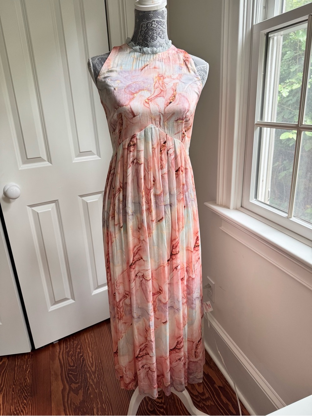 Khushbu Rathod Marble-Print Sleeveless Maxi Dress in Coral Pink and Cream Size 1